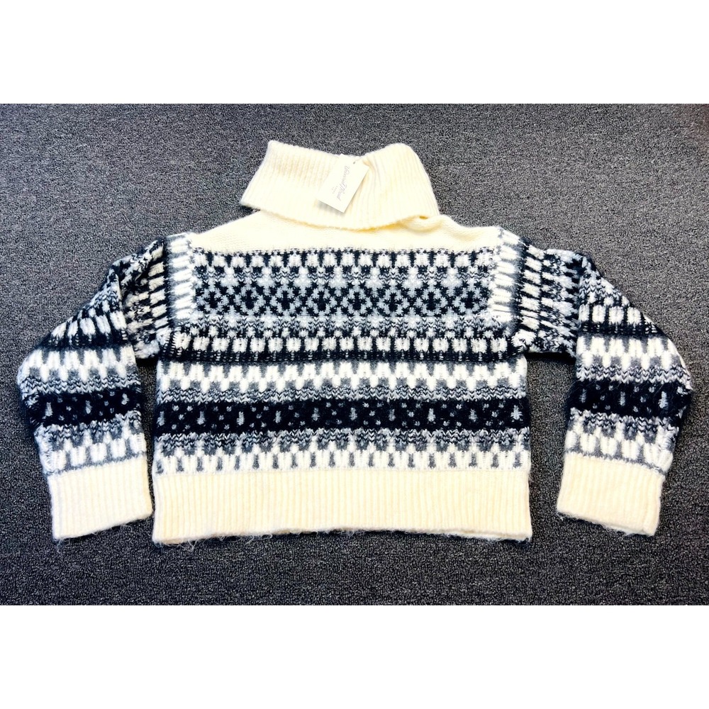 Universal Thread Sweater Womens Small Cream Black Jacquard Turtleneck Tight Knit